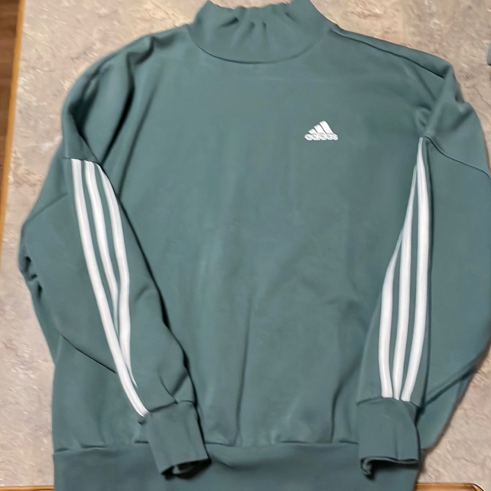 Medium Adidas high crew neck sweatshirt. Green. Like new condition.